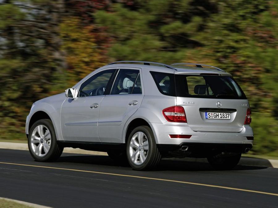  Mercedes-Benz ML-Class 2009 года  (фото 6 из 66)